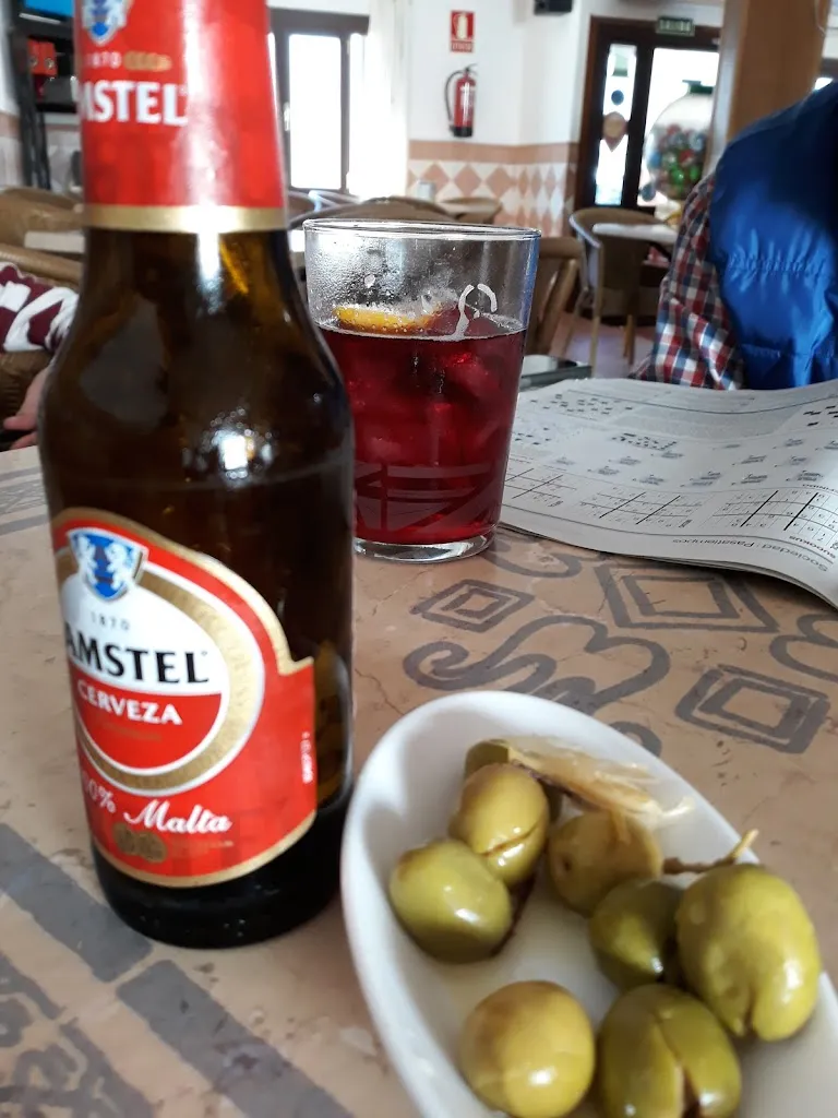 Cafetería Analú restaurant in Guadalcázar