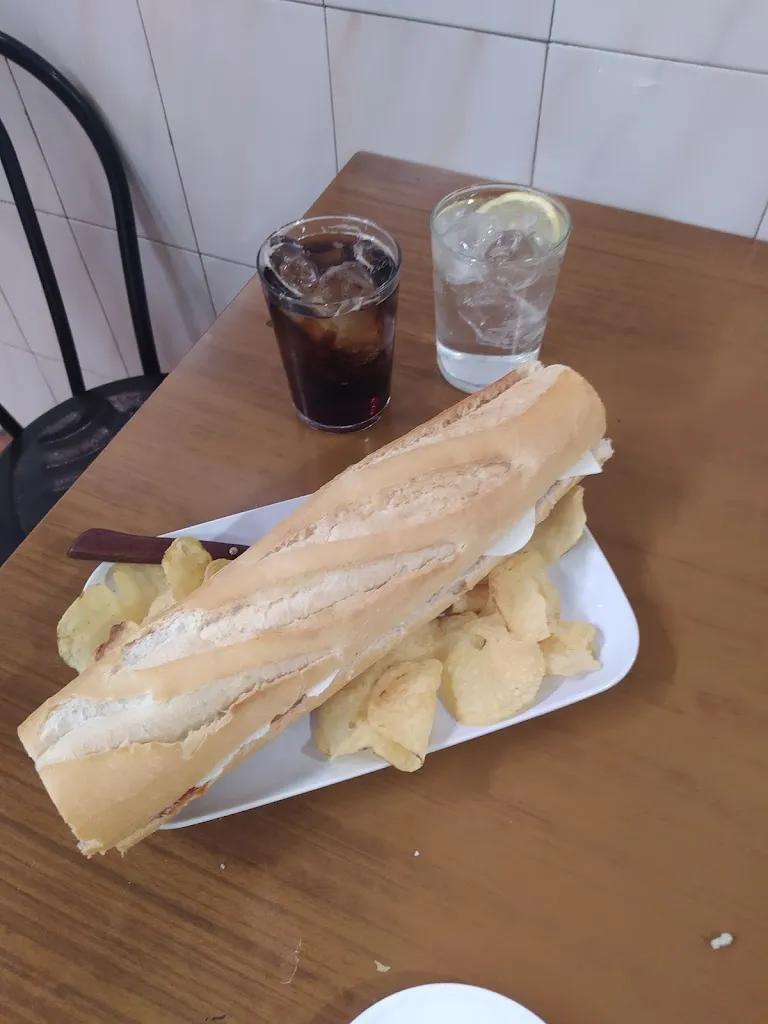 Eila González_Bar Restaurante Córdoba_Guadalcázar_review