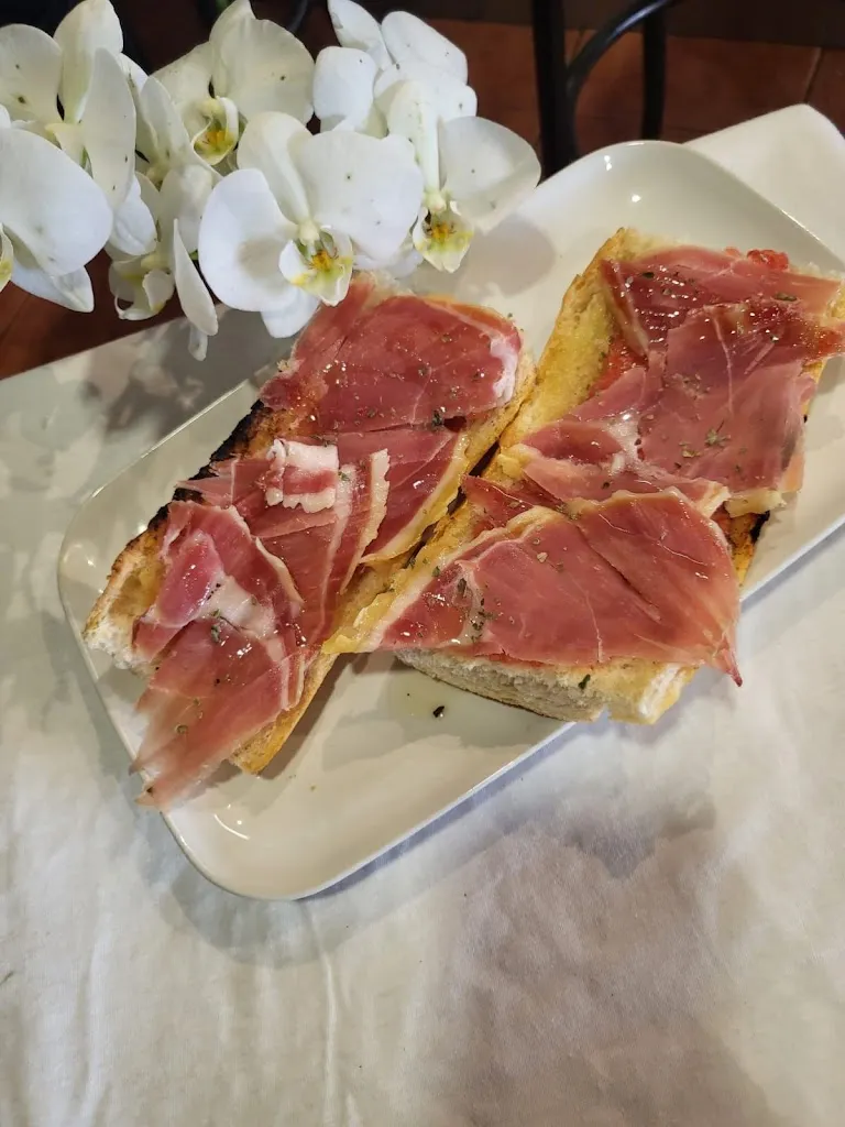 Bar Restaurante Córdoba_Guadalcázar_slider_image_2