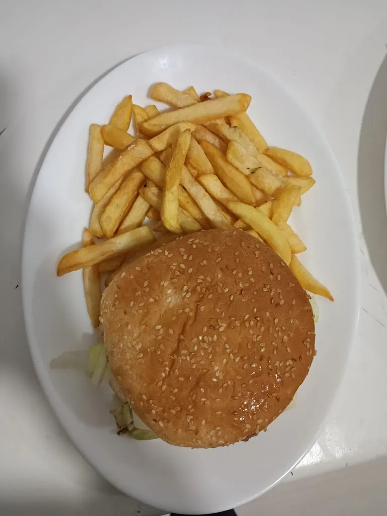 Menu_Cafetería El Caprichito_Guadalcázar_image_2