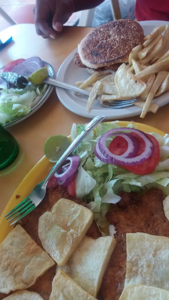 Menu_Restaurante y Carniceria El Cabriteño_Guadalcázar_image_4