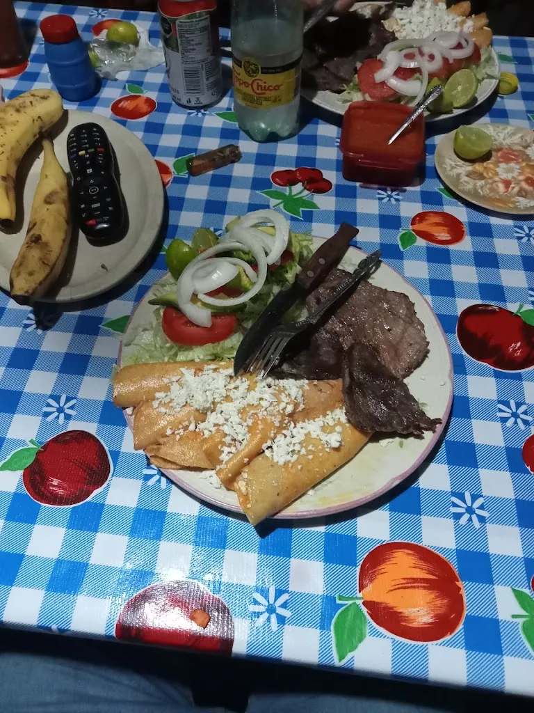 Menu_Café Laura_Guadalcázar_image_3