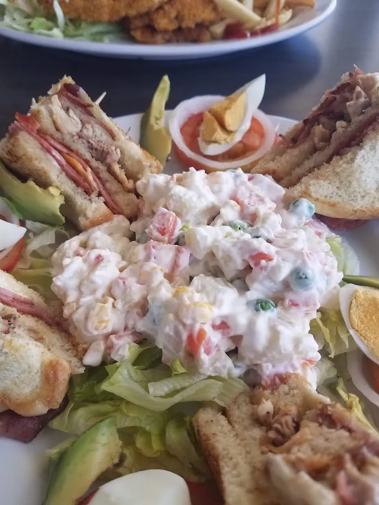 Menu_La Nueva Parroquia_Guadalcázar_image_2