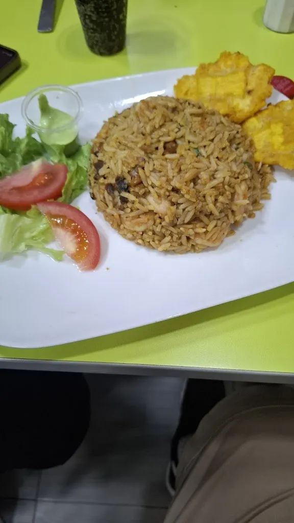 Xavier Herreria_Encebollados Las Palmas L2_Carcelén_review