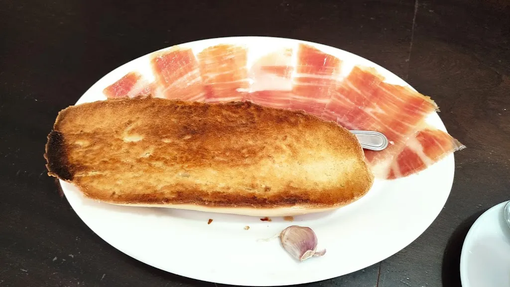 Miguel Gonzalez Murillo _Bar López_Monturque_review