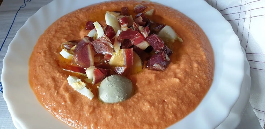 Bar López_Monturque_slider_image_1