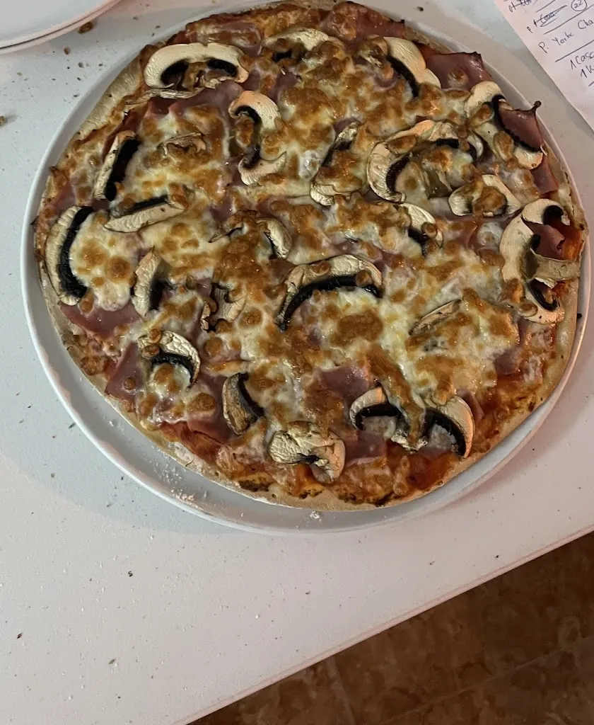 Francisco Cordoba_La Esquina_Monturque_review