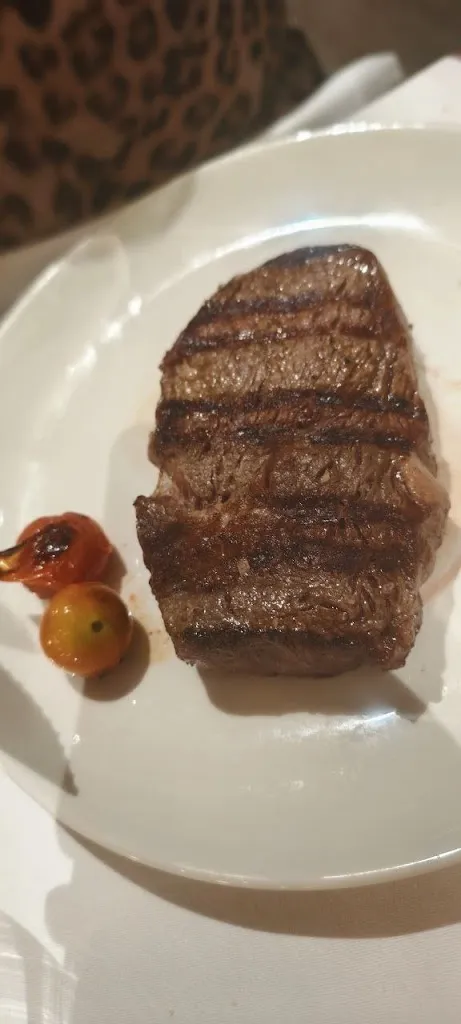 Neda Motlagh_La Cabaña Argentina_Cabanas_review