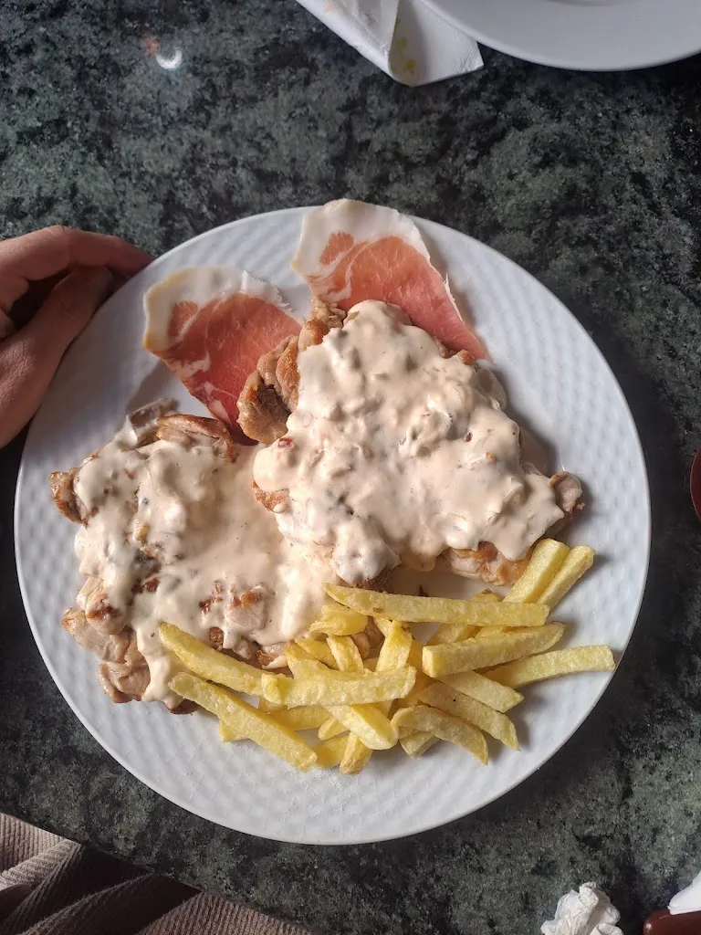 Marina_Restaurante Vértice_Montoro_review