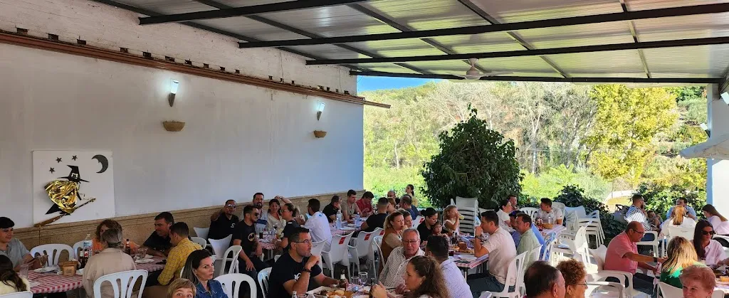 Juan Mielgo_Restaurante Bar Paraíso_Montoro_avis