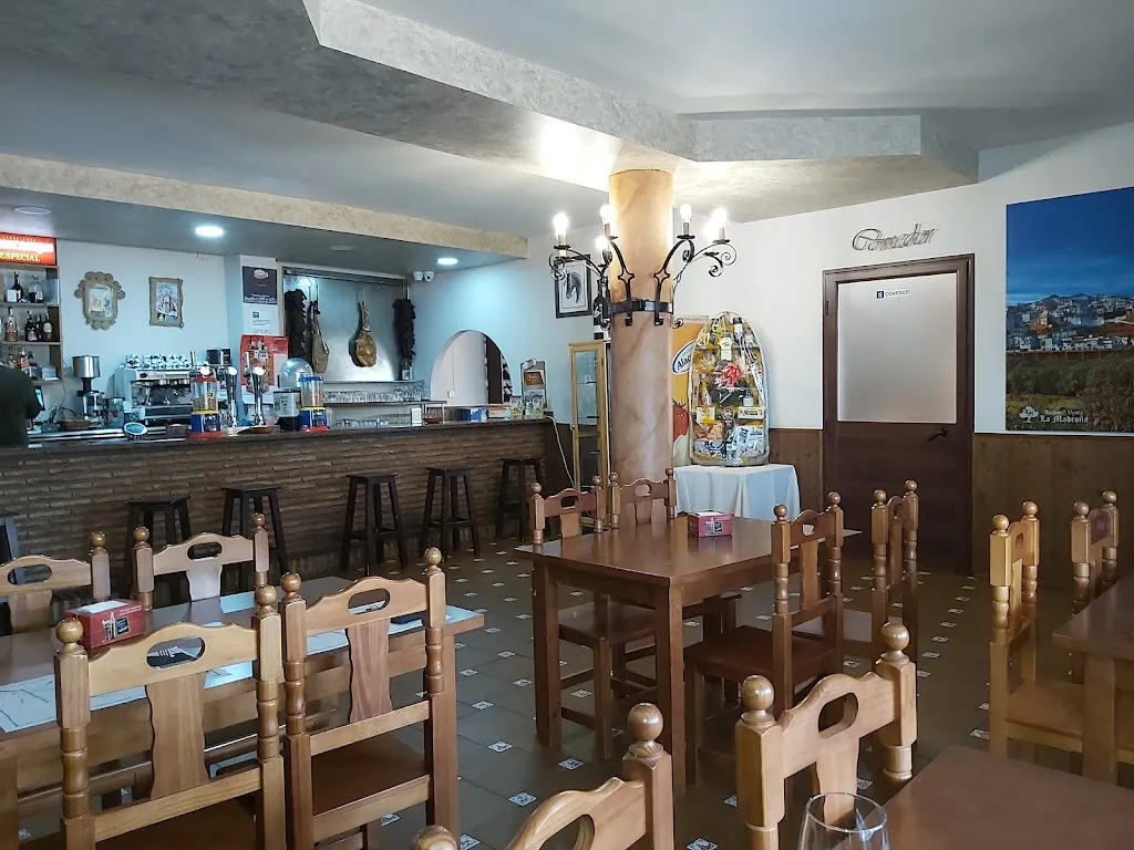 Asador-Venta La Madroña_Montoro_slider_image_1