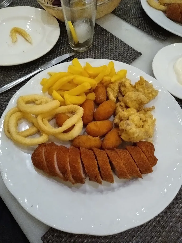 Aline Welch (mrspenichewelch)_Restaurante Don Quijote_Montilla_review
