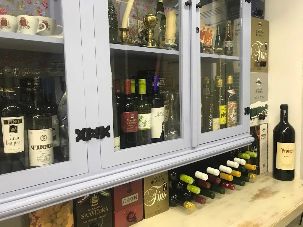 La TaTa Antigua taberna-enoteca restaurant in Montilla