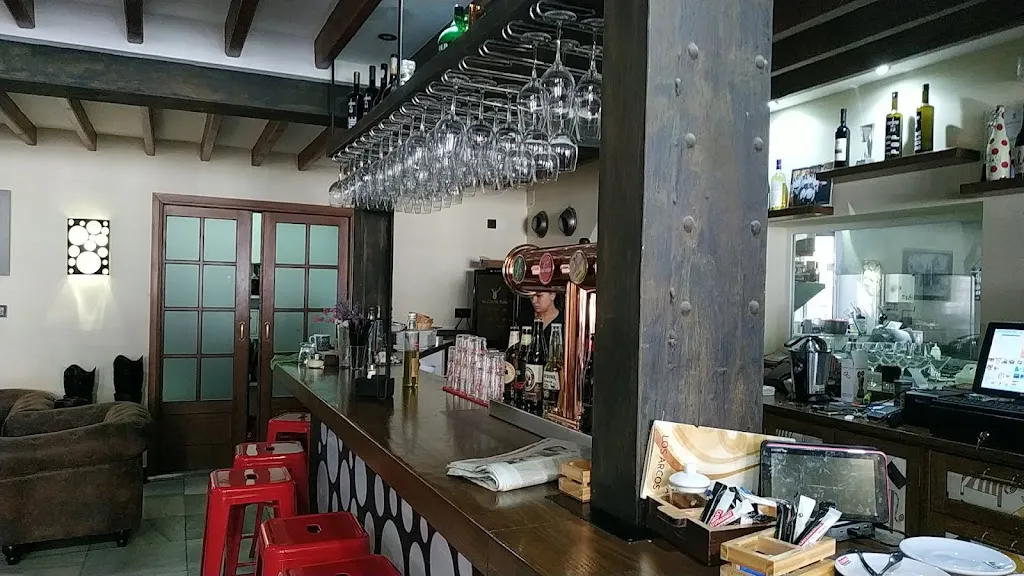 Restaurante Los Arcos_Montilla_slider_image_1