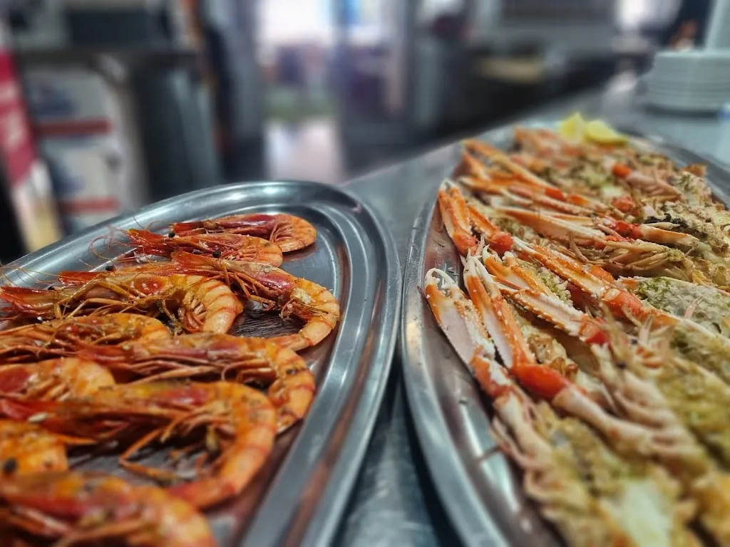 Cafeteria Restaurante Victor's SL_Peñarroya-Pueblonuevo_slider_image_3