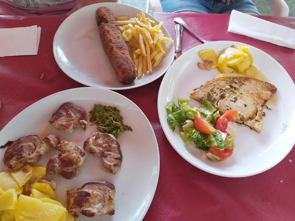 Menu_Complejo de ocio Victor_Peñarroya-Pueblonuevo_image_4