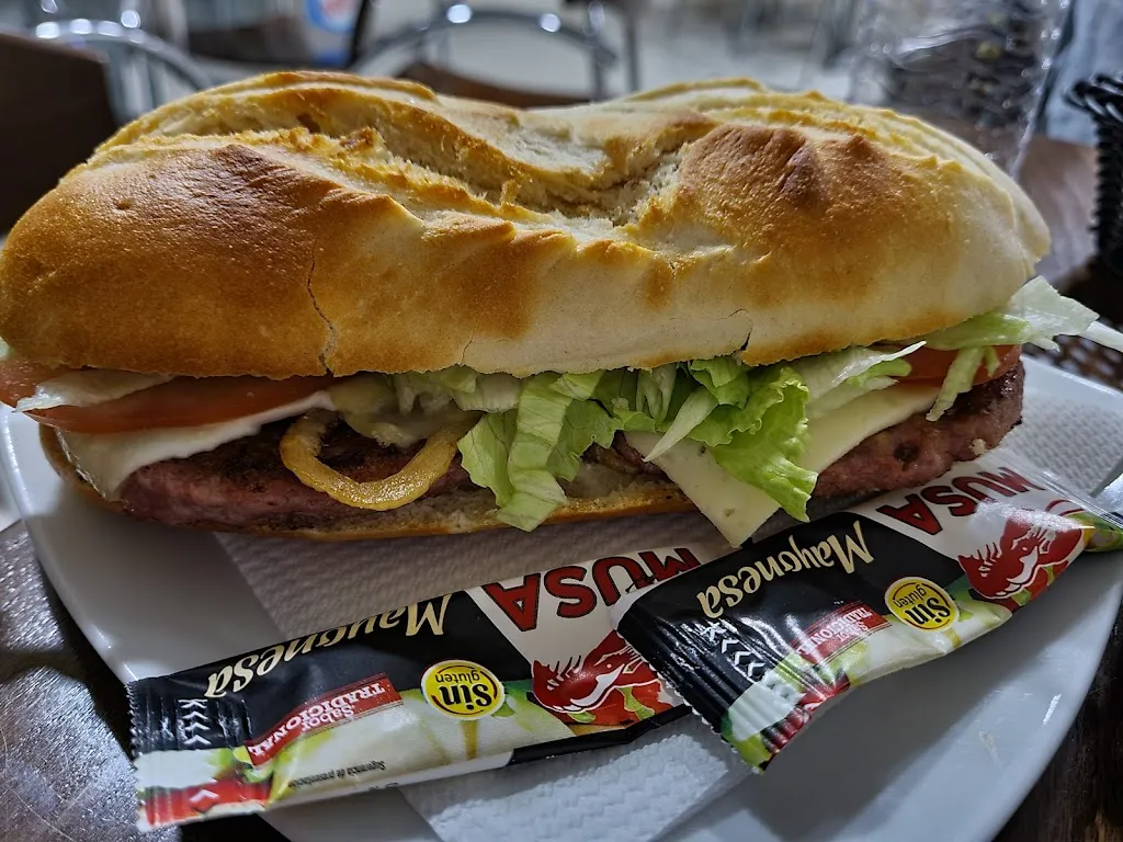 Crisugar_Cafetería Cervantes_Peñarroya-Pueblonuevo_review