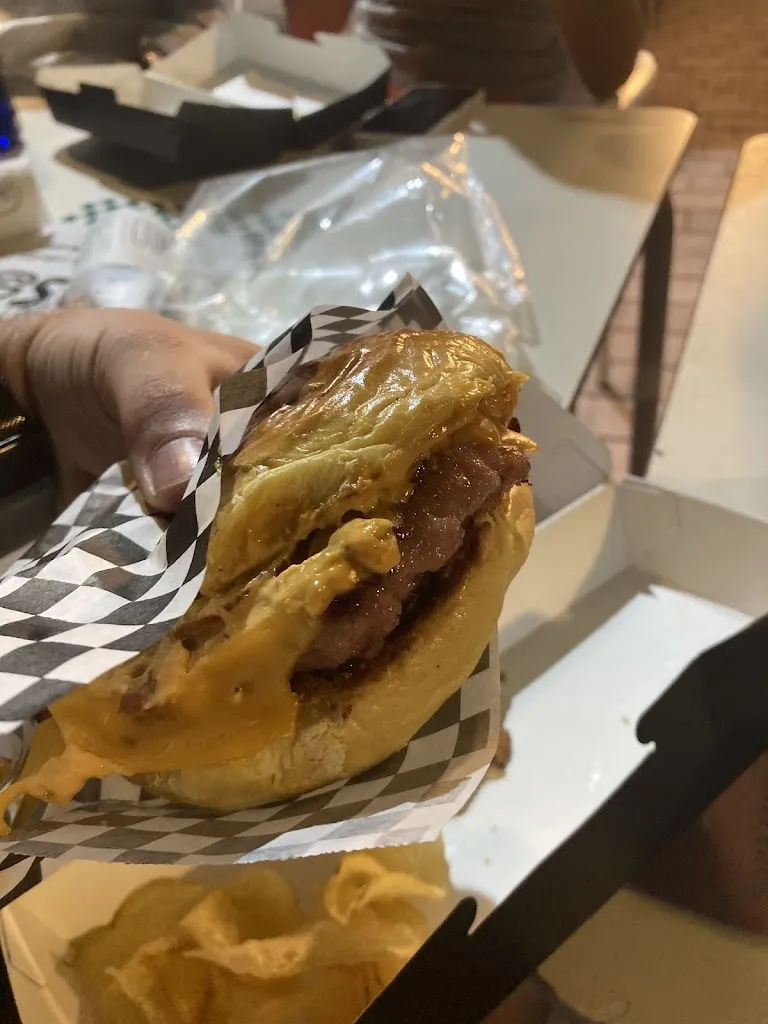 Hamburguesería Dpaso_Peñarroya-Pueblonuevo_slider_image_1