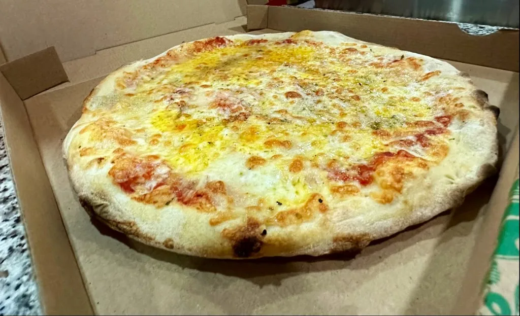 Pizzeria Queen_Peñarroya-Pueblonuevo_slider_image_1