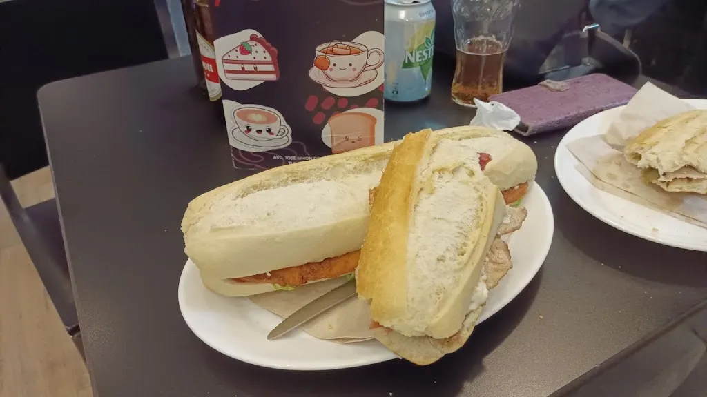 Menu_cafeteria dulceria La Perla_Peñarroya-Pueblonuevo_image_3