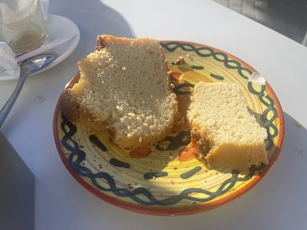 Manuel Santiago_Pomme de Comer_San Sebastián de los Ballesteros_review