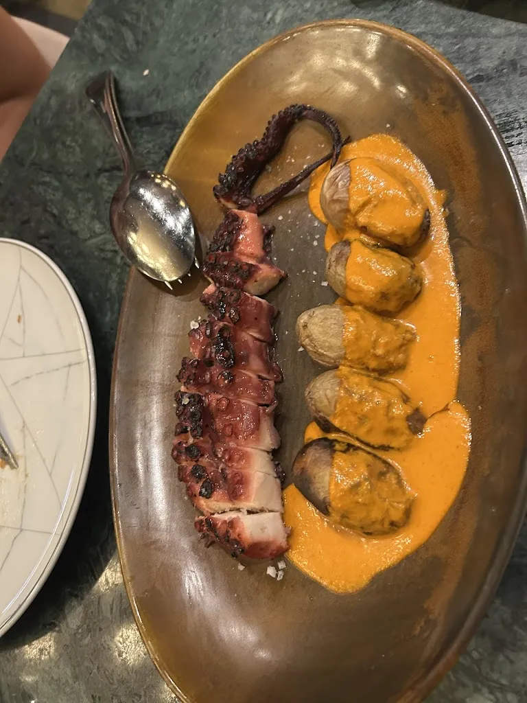 Jackson Koyano_Restaurante Más de Santa_Santa Eufemia_review