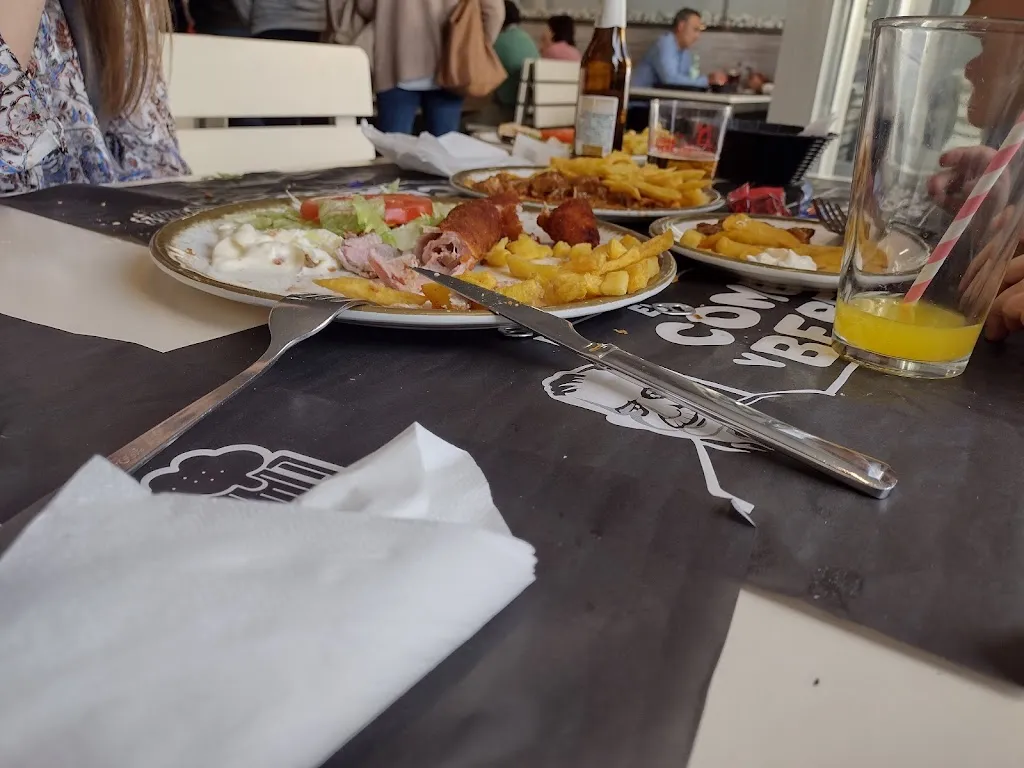 Menü_Restaurante El Come y Bebe_Pozoblanco_Bild_5