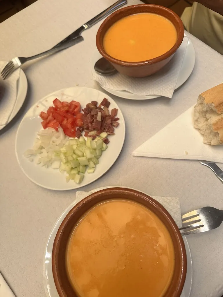 Olivia Padrón Ramos_Restaurante El Pilar Mesón_Pozoblanco_review