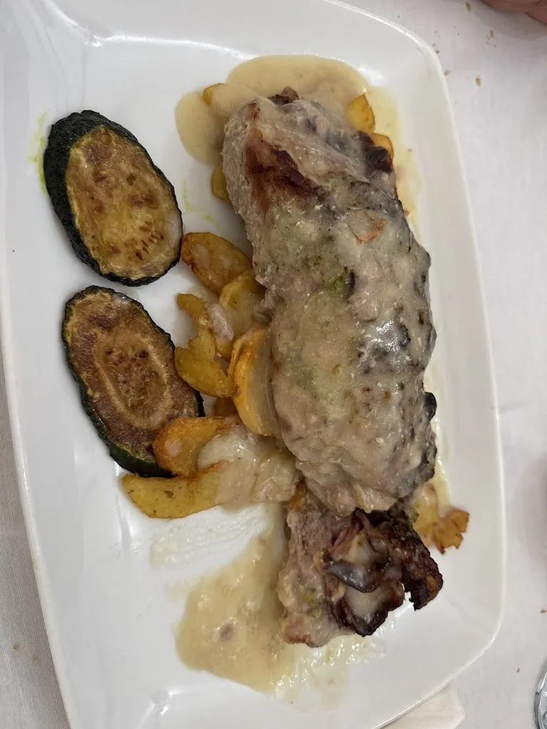 Maria Jose Daza Valero_Bar restaurante La Casa del Jamón_Pozoblanco_review