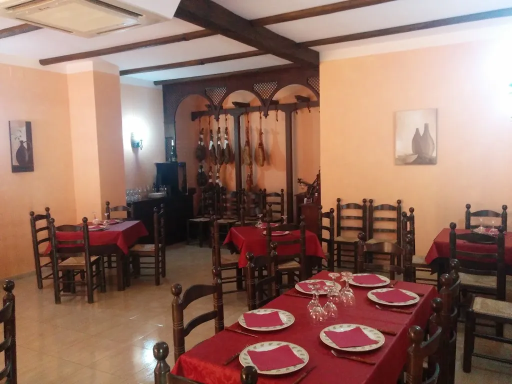 Bar restaurante La Casa del Jamón restaurant in Pozoblanco