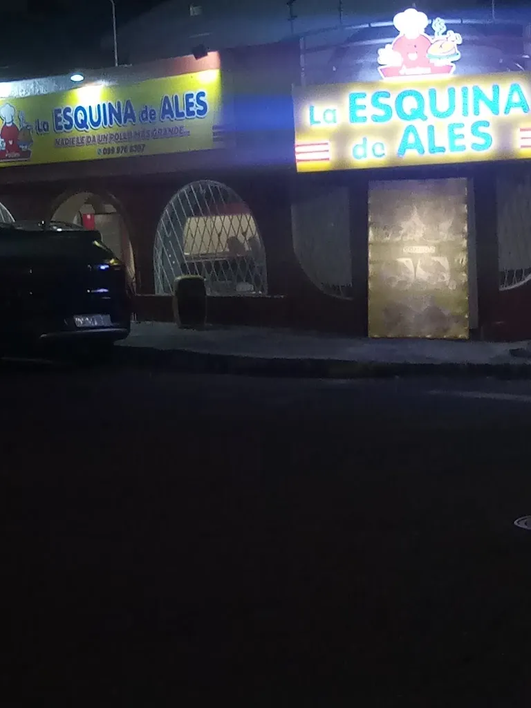 Asaderos La Esquina de ALES_Carcelén_slider_image_2