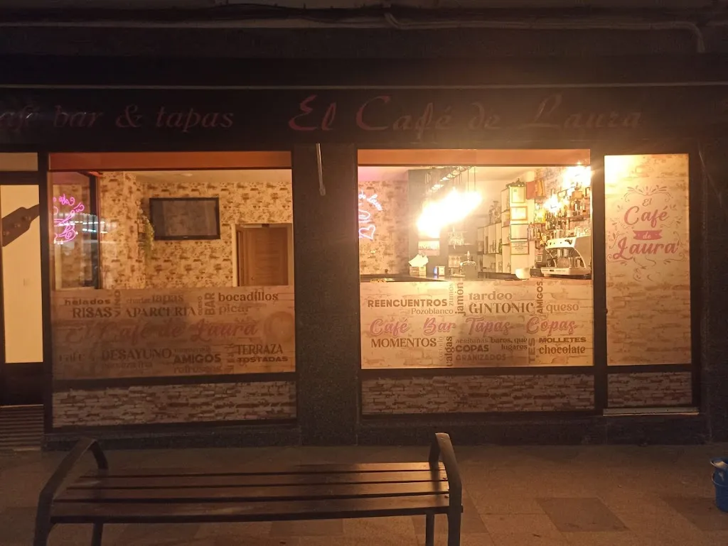 El Café de Laura_Pozoblanco_slider_image_3