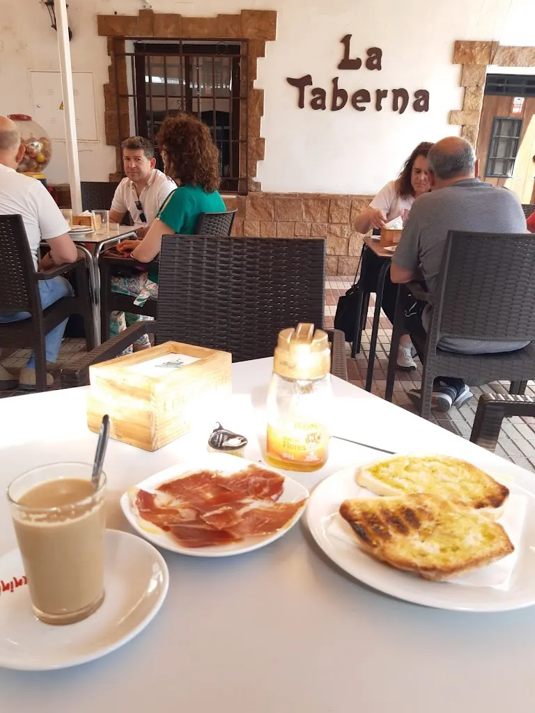 Rafael Fiscal_La Taberna_Palma del Río_review