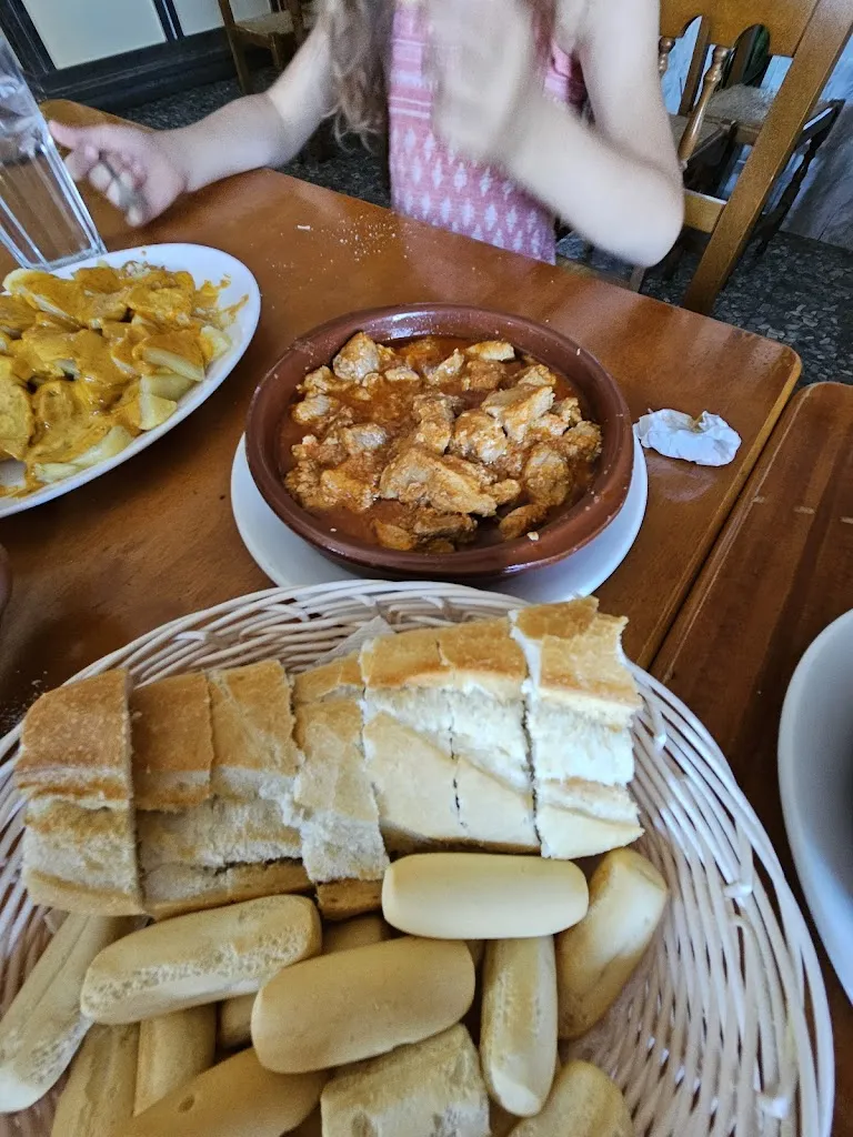 Aleksandar Sandic_Bar Avila_Palma del Río_review