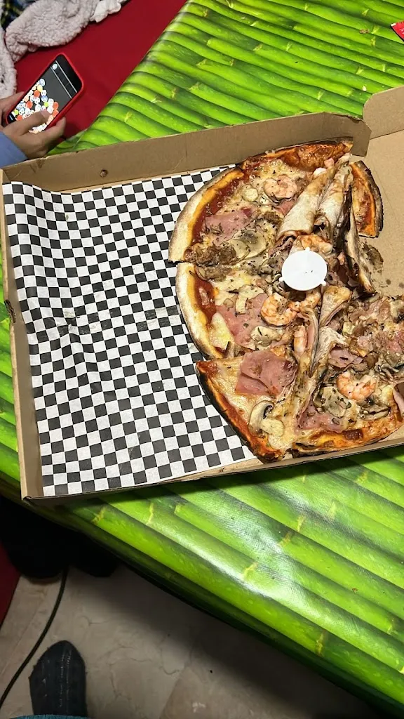 Rafael Garcia lopez_Pizzeria Adrián_Palma del Río_review