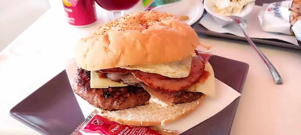 Cafeteria Macario restaurant in Palma del Río