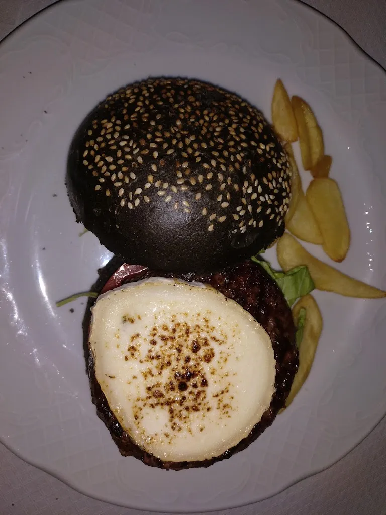 Miguel Muñoz Muñoz_Bar-restaurante La Vega_Ossa de Montiel_review