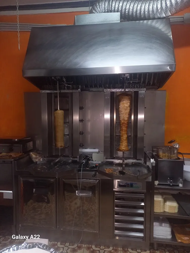 Donner Kebab Pizzeria_Villafranca de Córdoba_slider_image_3