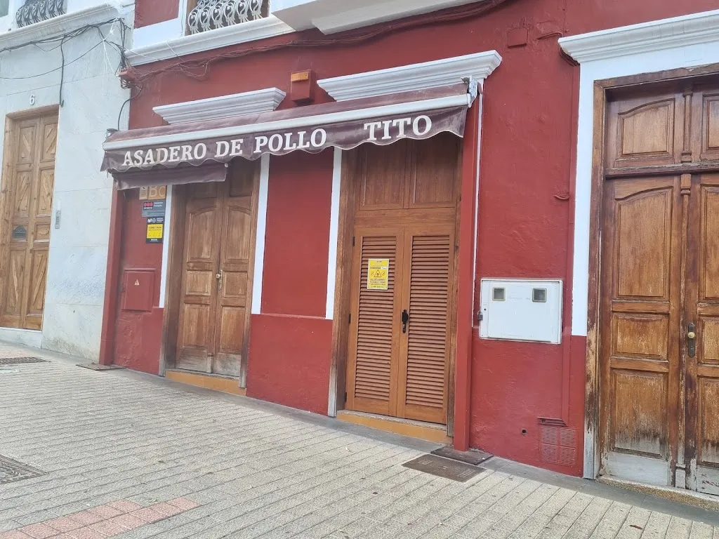 Asadero de pollos Tito_Valsequillo_slider_image_3