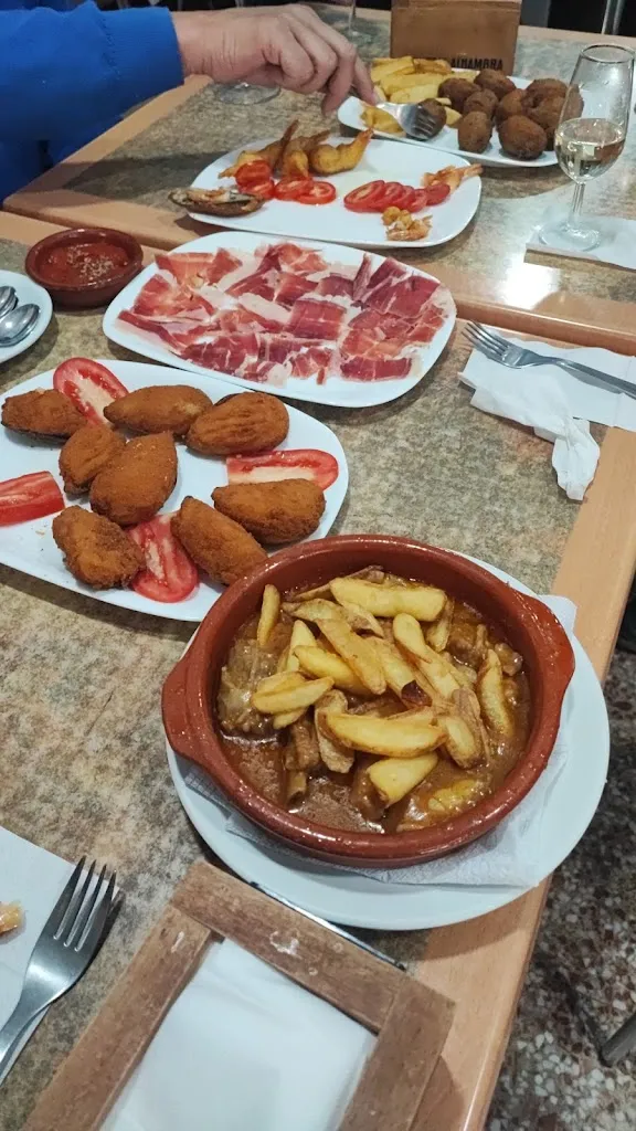 Antonio L_BAR REYES_Priego de Córdoba_review