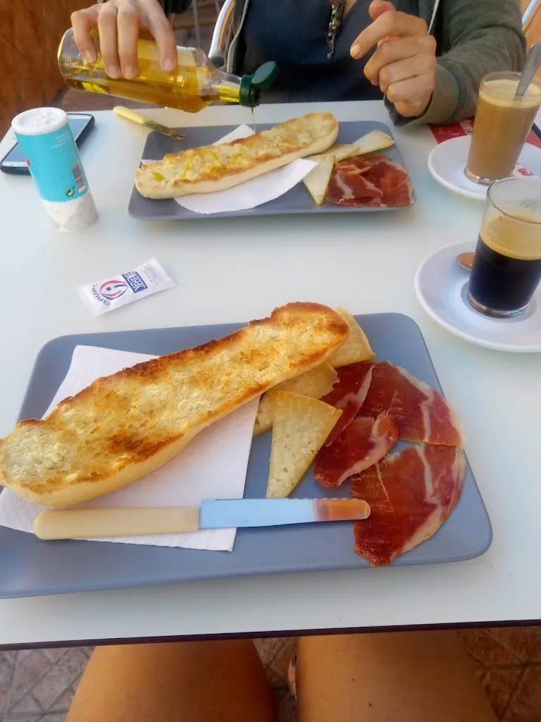 Menu_Bar Restaurante Los Cominos_Priego de Córdoba_image_4