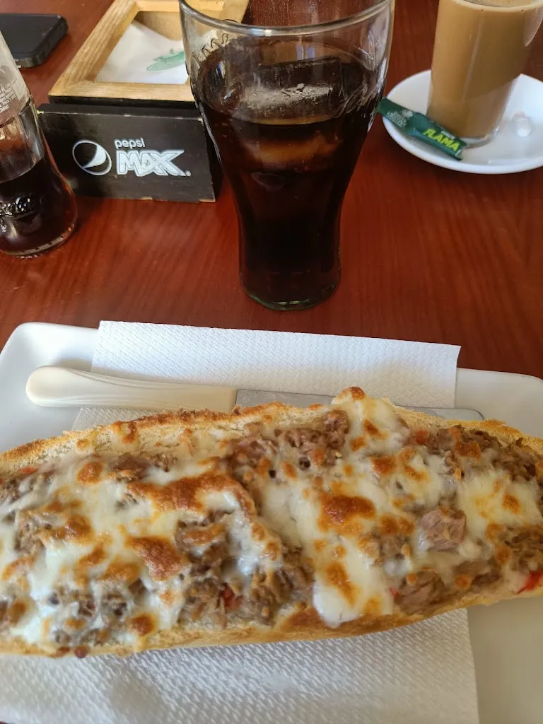 Lucía_Bar Niza_Priego de Córdoba_review