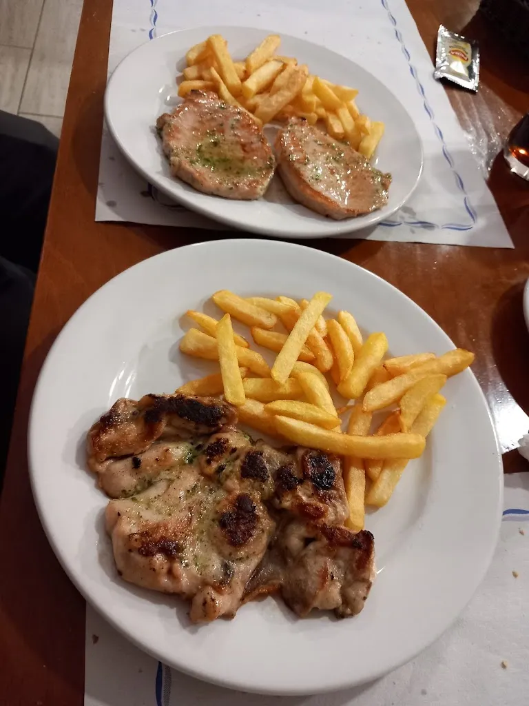 Magdalena B._Bar los Arcos_Priego de Córdoba_review