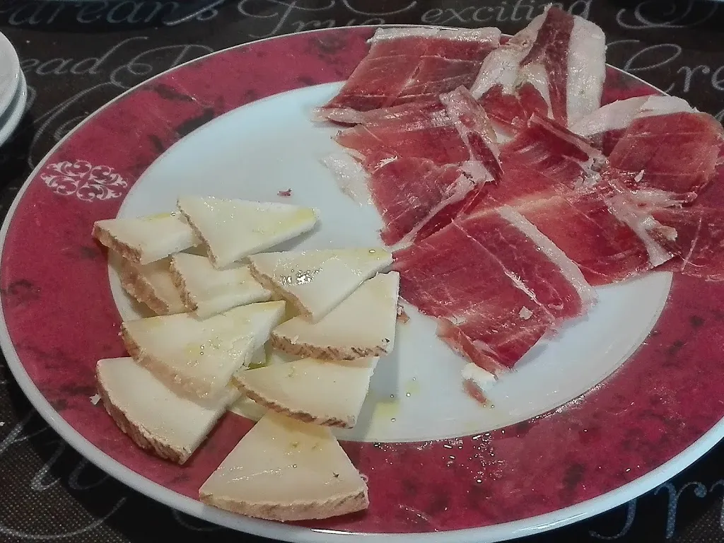 Javier Esteban Anton_Asadero La Ponderosa_Villanueva del Duque_review