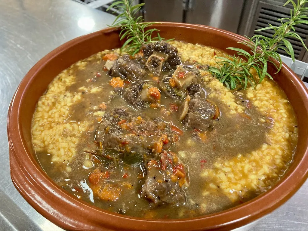 En C’Antonio cocina de autista_Villa del Río_slider_image_3