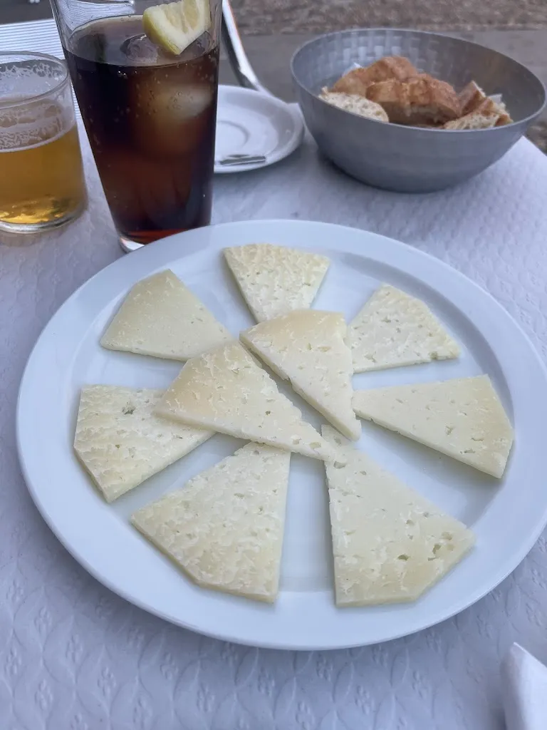 Menu_Restaurante La Estrella_Villa del Río_image_7