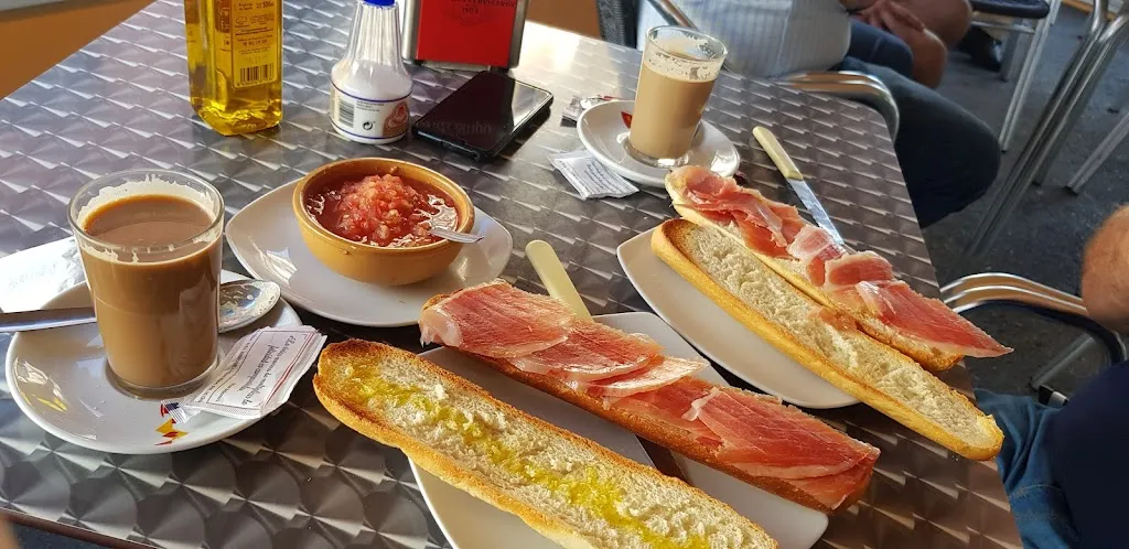 Bar Baena_Villa del Río_slider_image_2