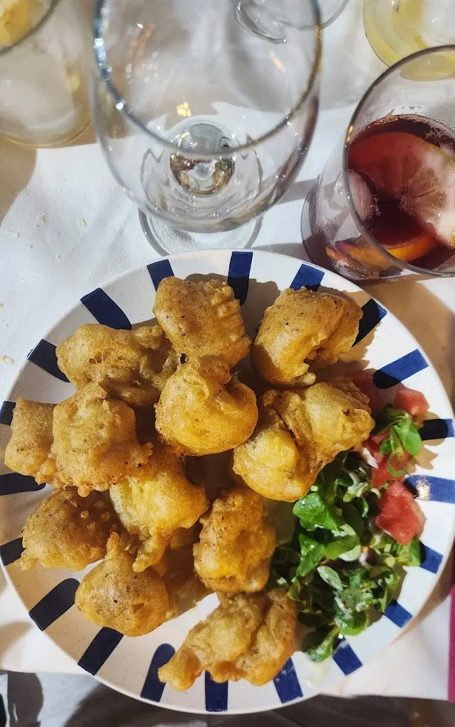 Louane Ravineau_Café Español_Villanueva del Rey_review