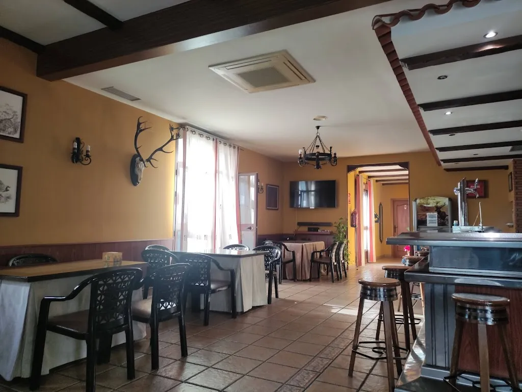 Mesón El Coto_Villanueva del Rey_slider_image_2