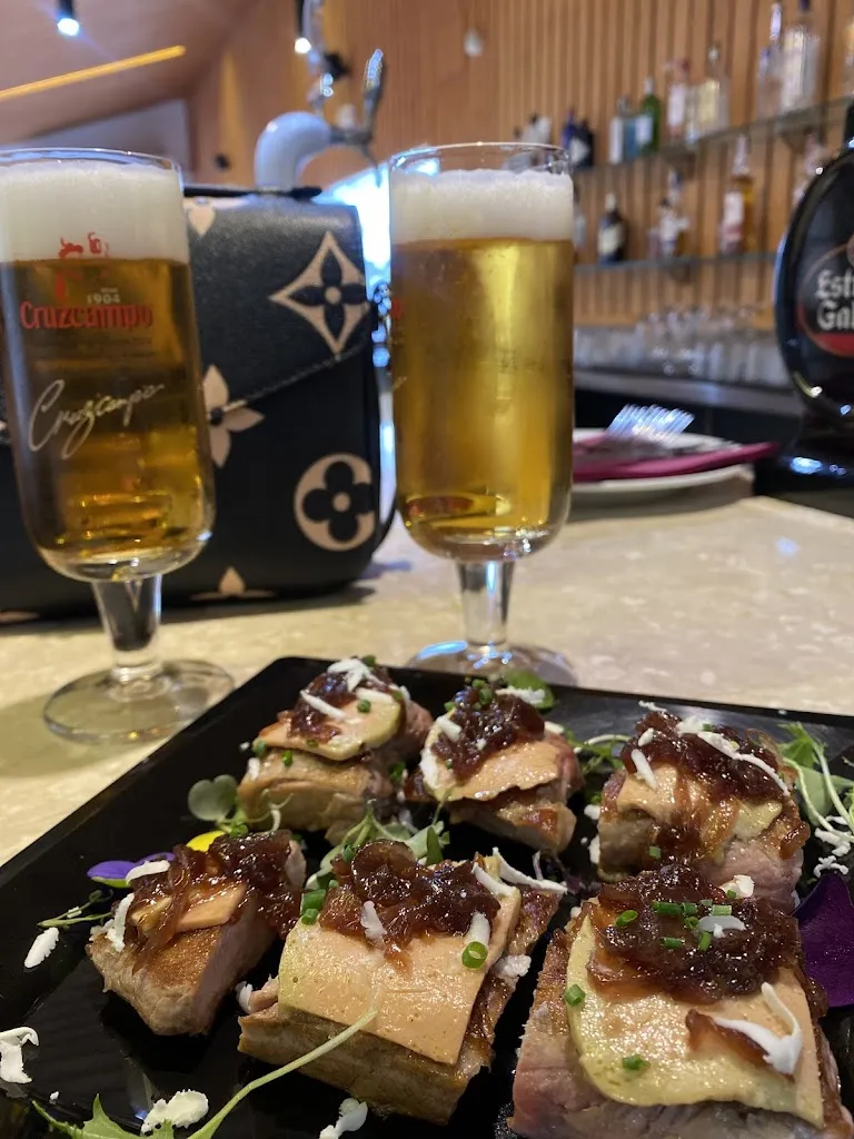 Restaurante Hotel Rural Las Monteras_Villanueva del Rey_slider_image_2